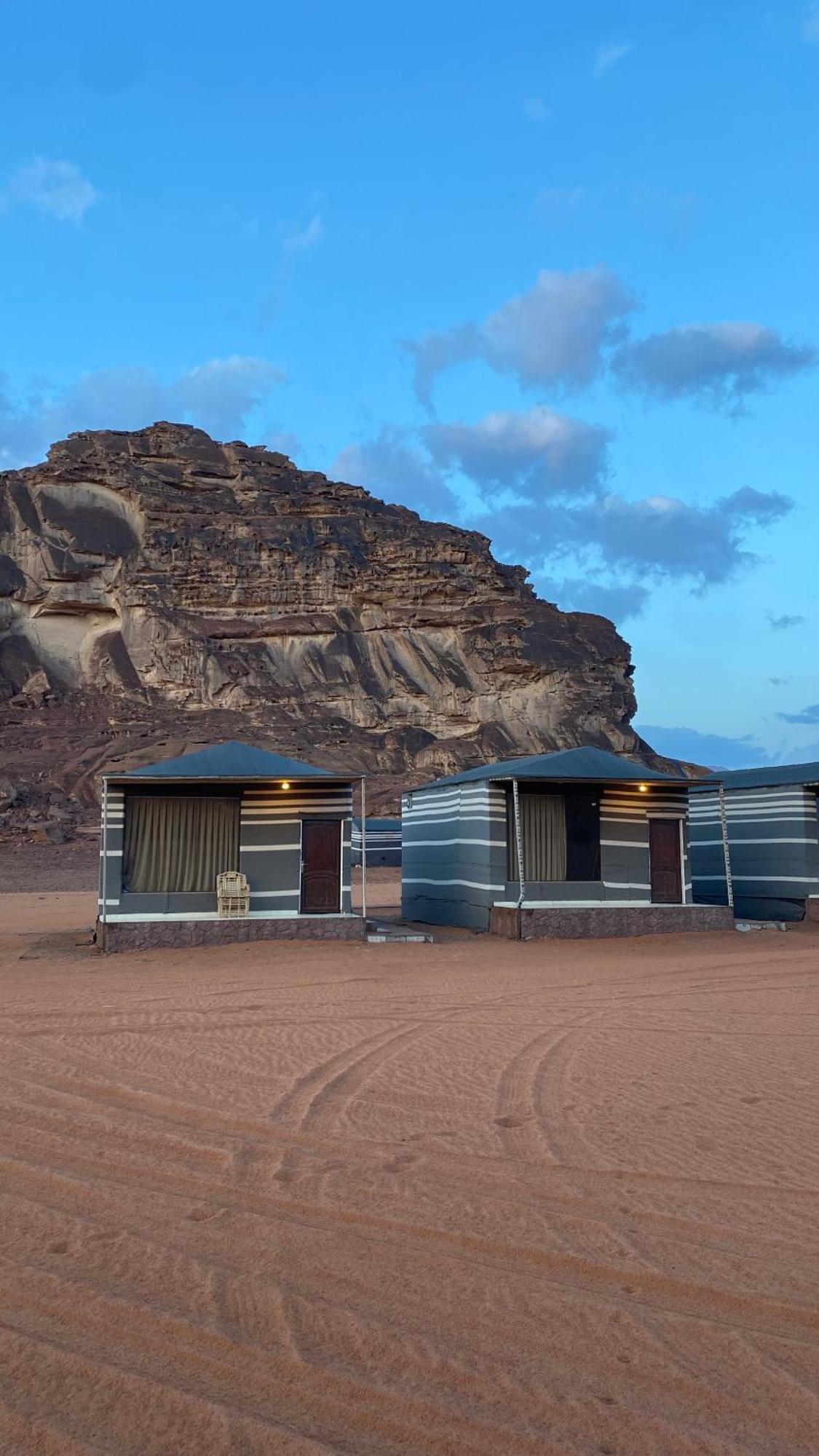 Wadi Rum Noor Camp Kültér fotó